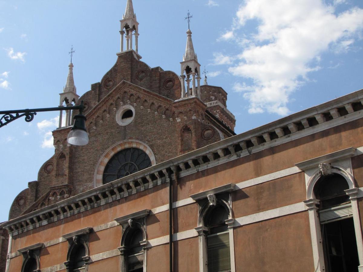Ca' San Trovaso - 6 Rooms ヴェネツィア エクステリア 写真